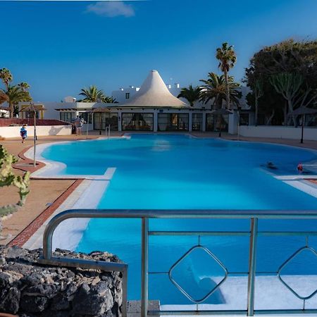 Cozzy Apartment Con Vista Al Mar Costa Teguise Dış mekan fotoğraf