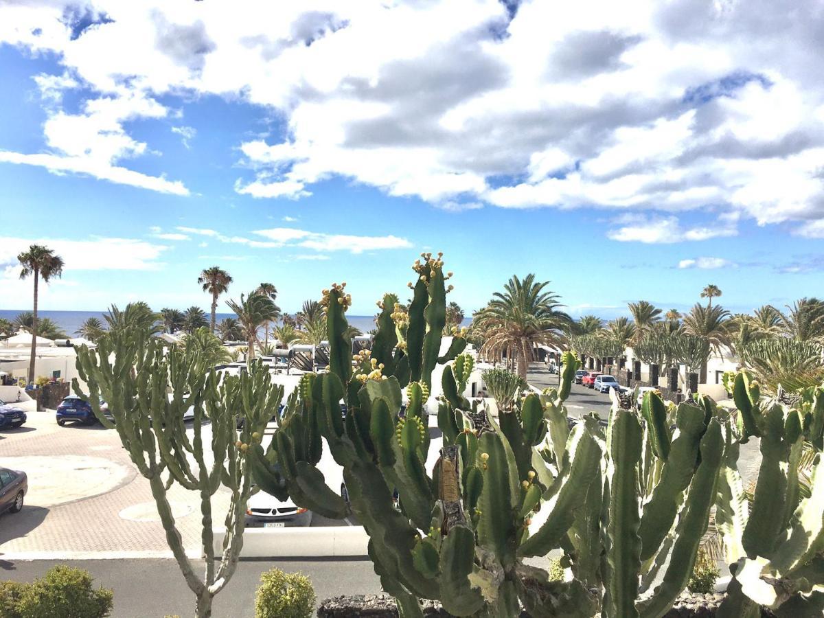 Cozzy Apartment Con Vista Al Mar Costa Teguise Dış mekan fotoğraf